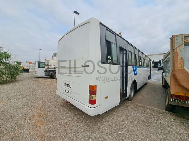 Autocarro TATA de 60 a 69 Lugares · Viana