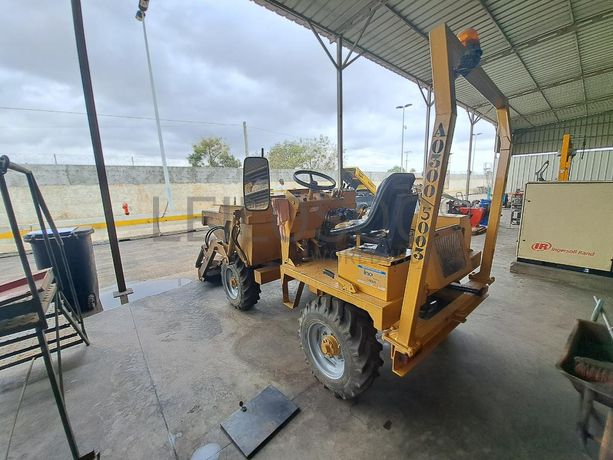 Dumper (4X4) ASTEL DV 2500/P · Viana