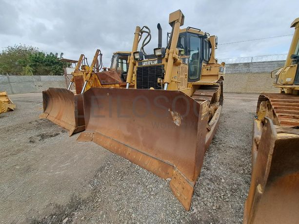 Bulldozer CATERPILLAR D6 R3 DS · Viana
