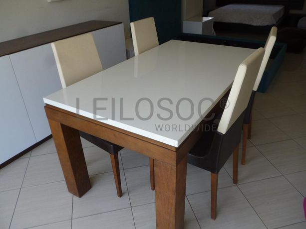 Mobília de sala de jantar