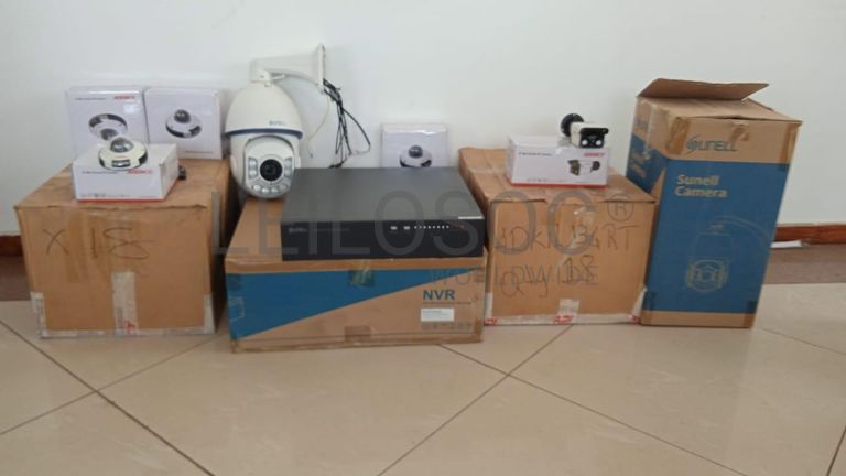 Equipamentos de vigilância ·