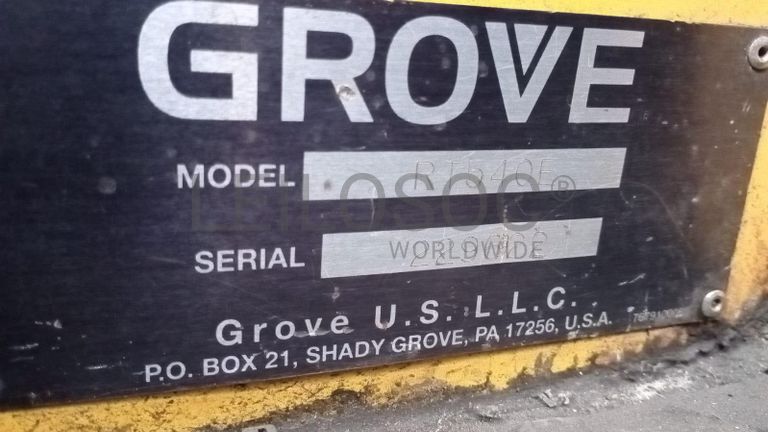 GROVE RT-540E ·