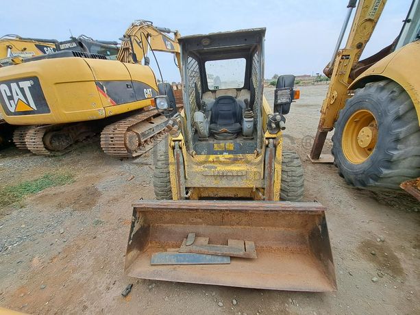 Mini pá carregadora (3 Ton.) WACKER NEUSON 901SP · Viana