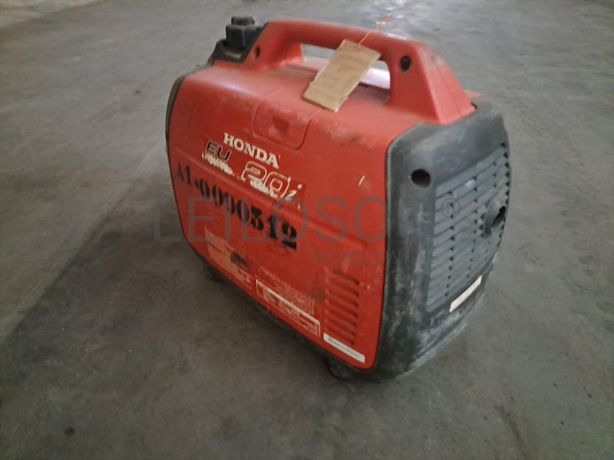 Gerador (2KVA) HONDA EU20 i · Viana