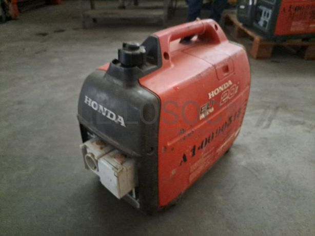 Gerador (2KVA) HONDA EU20 i · Viana