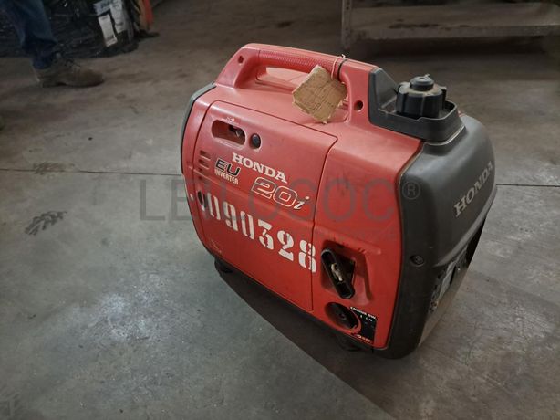Gerador (2KVA) HONDA EU20 i · Viana