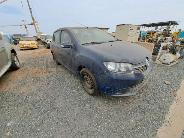 RENAULT SANDERO 1.2 · Viana
