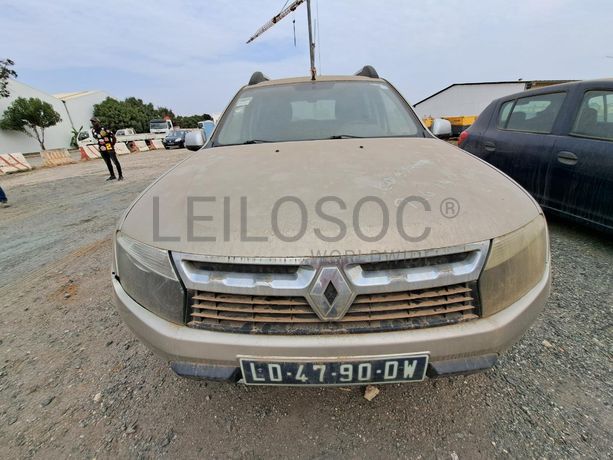 RENAULT DUSTER 4x4 1.6 · Viana