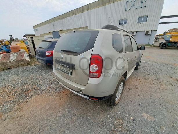 RENAULT DUSTER 4x4 1.6 · Viana