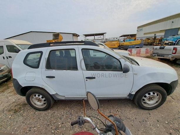 RENAULT DUSTER 4x4 1.6 · Viana