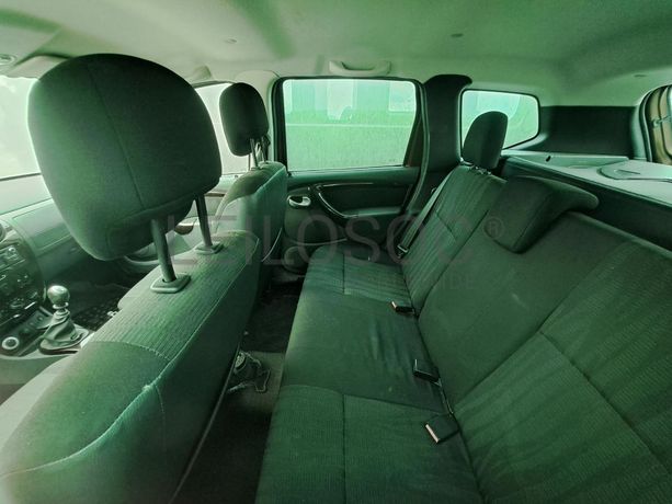 RENAULT DUSTER 4x4 1.5DCi · Viana