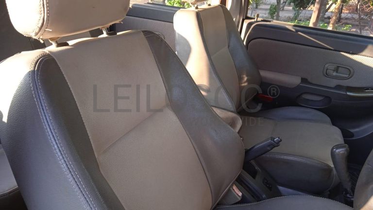 Viatura de marca Matchedje ·