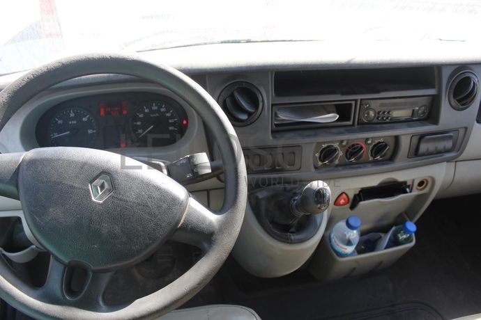 Renault Master 2.5 DCI 101CV