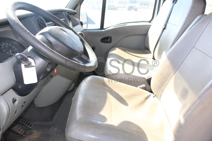 Renault Master 2.5 DCI 101CV