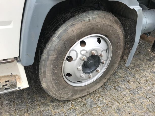 Volvo FL6 Basculante e Grua · Ano 1997