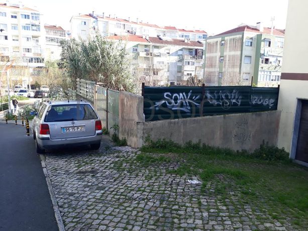Lote para Construção · Sintra