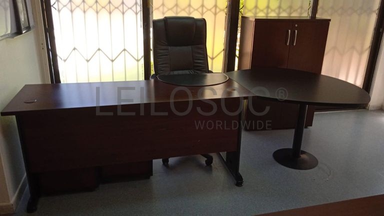 Mobiliário de Escritório ·