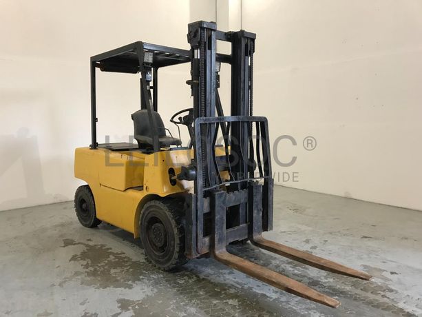 Empilhador Emocar NR