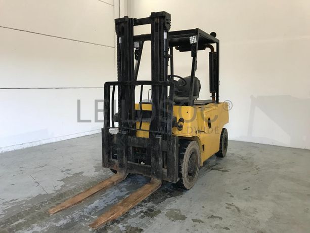 Empilhador Emocar NR