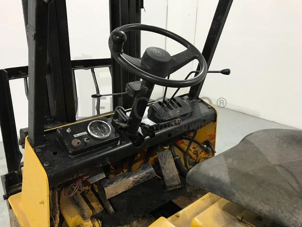 Empilhador Emocar NR