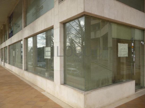 Loja · Vila Nova de Famalicão