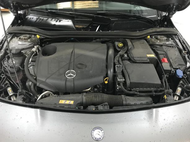 Mercedes-Benz CLA 200 CDI AMG · Ano 2015