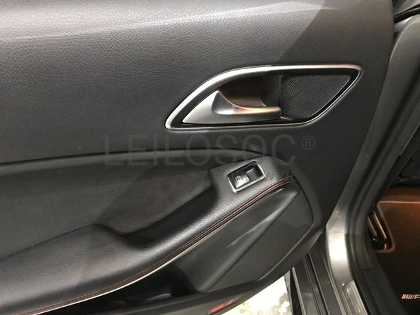 Mercedes-Benz CLA 200 CDI AMG · Ano 2015