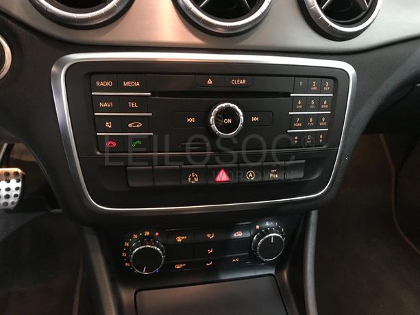 Mercedes-Benz CLA 200 CDI AMG · Ano 2015