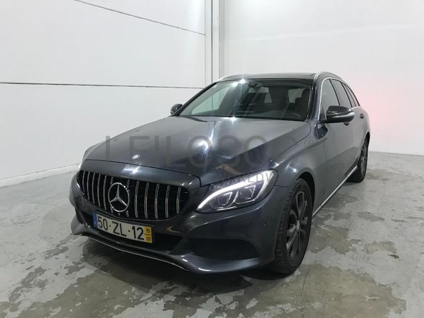 Mercedes-Benz C 200 D · Ano 2015