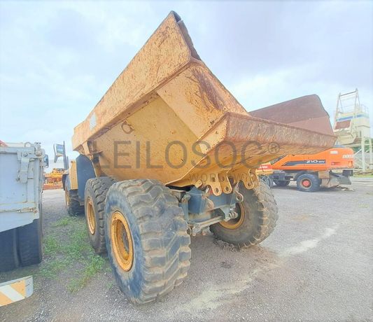 Dumper (30T) KOMATSU HM300-1 · Viana