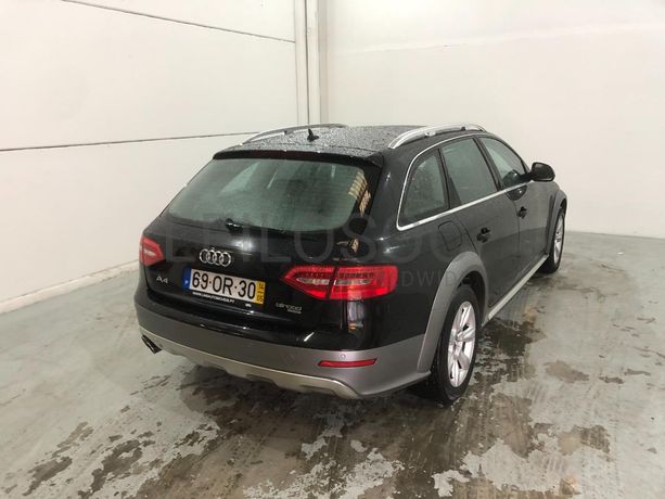 Audi A4 Allroad Quattro 2.0 TDI · Ano 2014