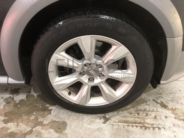 Audi A4 Allroad Quattro 2.0 TDI · Ano 2014