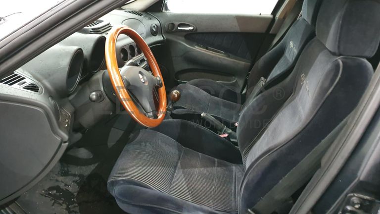 Alfa Romeo 156 1.9 JTD · Ano 1998