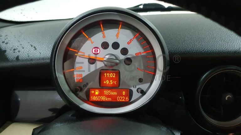 Mini Cooper 1.6D · Ano 2010