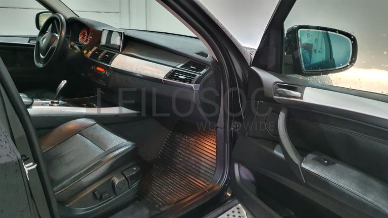 BMW X5 3.0D · Ano 2007