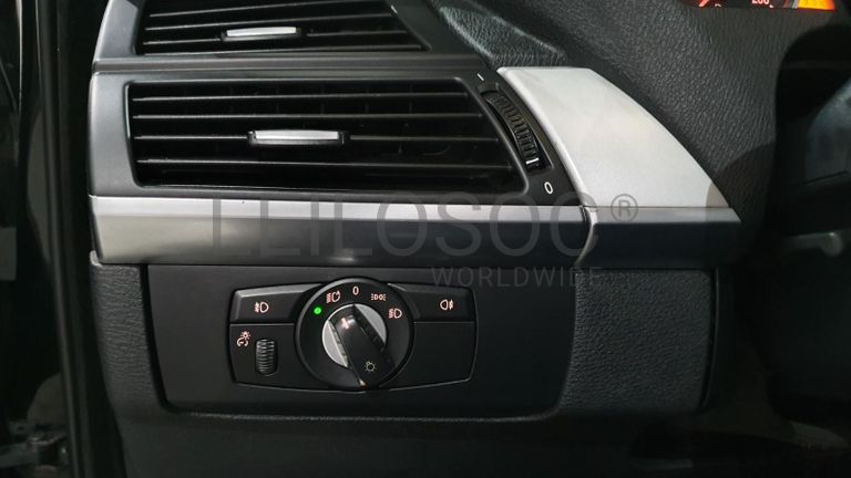 BMW X5 3.0D · Ano 2007