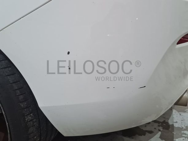 BMW 116 D 1.5 · Ano 2015