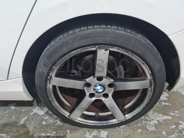 BMW 116 D 1.5 · Ano 2015