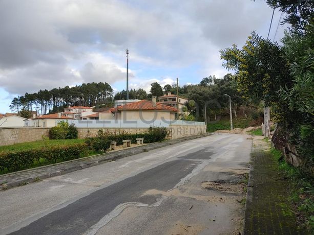 LEILÃO SUSPENSO · Lote para construção de moradia · Âncora, Caminha