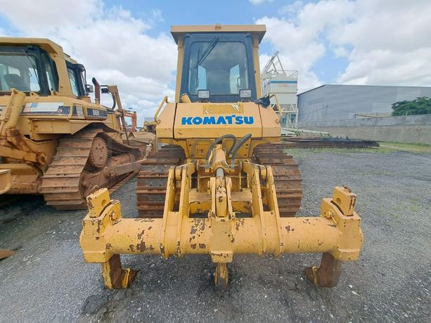 Bulldozer (20 T) KOMATSU D65E-12