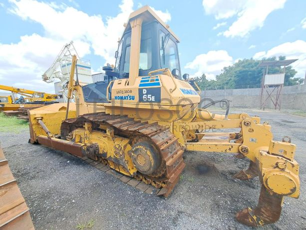 Bulldozer (20 T) KOMATSU D65E-12