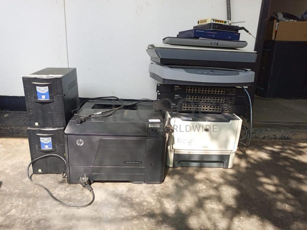 Material Informático ·