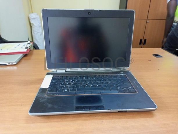 Material Informático ·