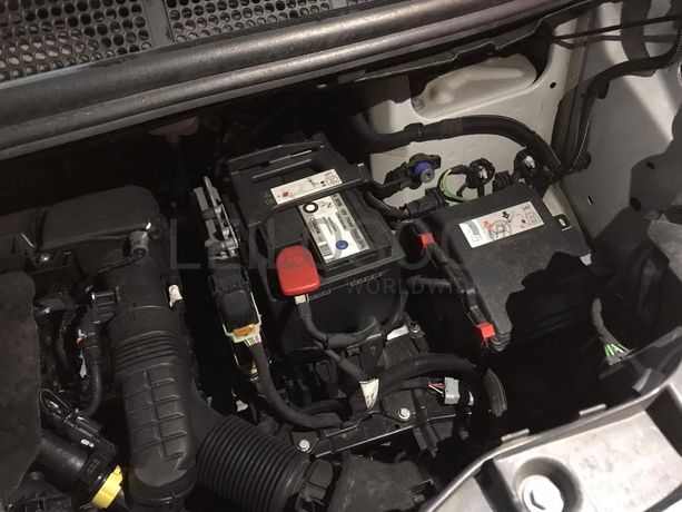 Opel Vivaro 1.5 CDTI · Ano 2021