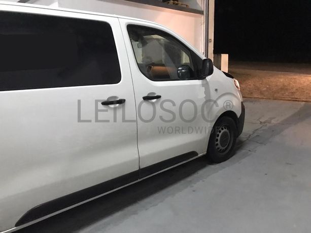 Opel Vivaro 1.5 CDTI · Ano 2021