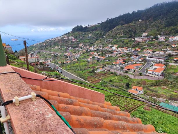 Raiz de Moradia V2 · Câmara de Lobos, Arquipélago da Madeira