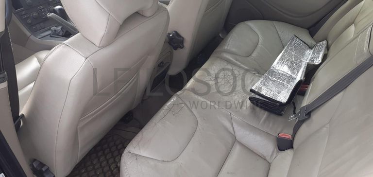 Volvo S60 2.4 D5 · Ano 2003