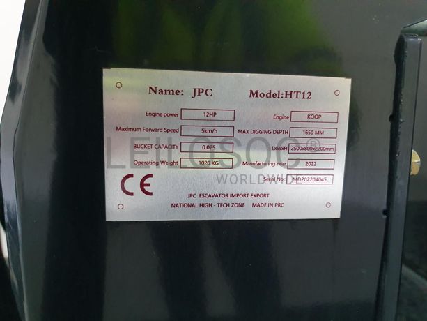 Mini Giratória JPC HT12 · Ano 2022