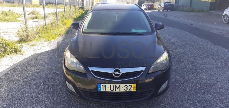 Opel Astra 1.7CDTI · Ano 2012