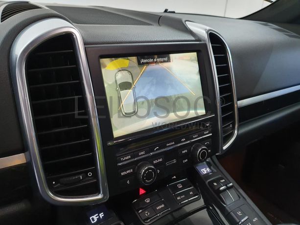 Porsche Cayenne 3.0D · Ano 2013